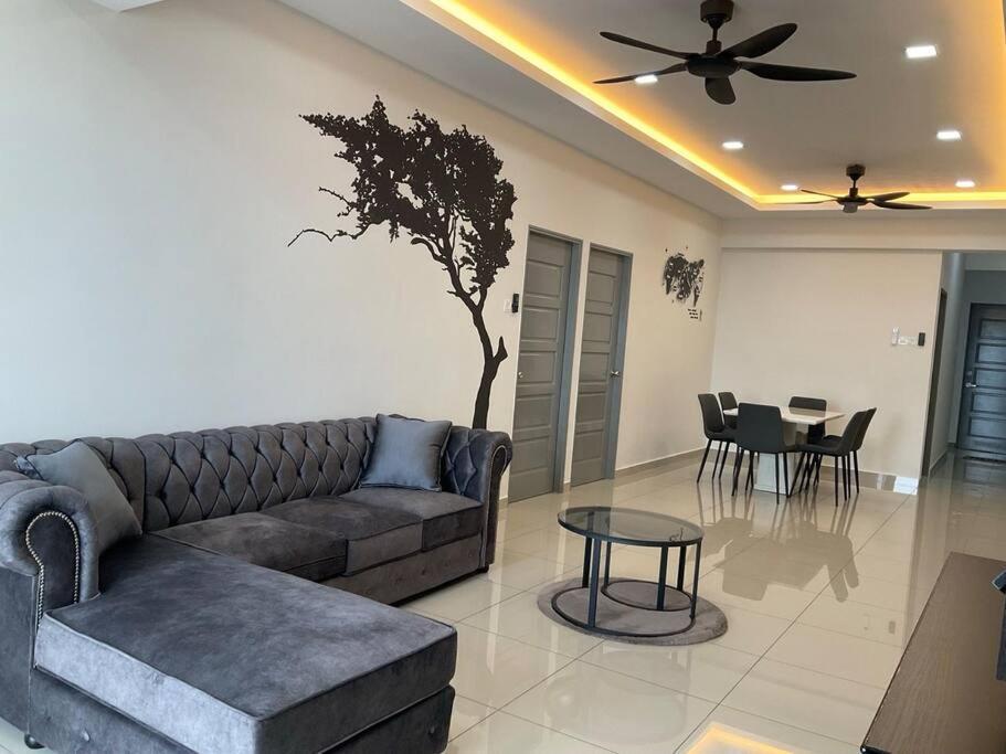 Happy Homestay Thevenus Sitiawan Zewnętrze zdjęcie